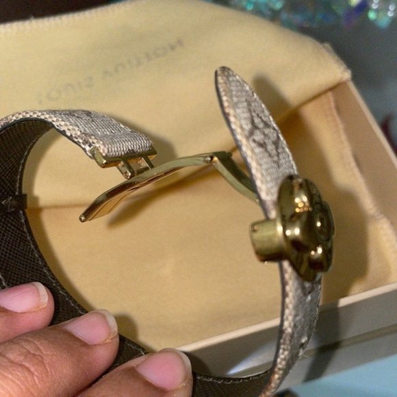 ❤️Authentic ❤️ Louis Vuitton Good Luck Breath Bracelet Flower Flower Mon… - Picture 9 of 16